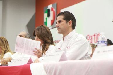Trabajamos en la ciudadanización del PRI: Pano Salido