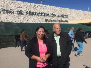 Tengo miedo, si algo me pasa, responsabilizo a Padrés: Gisela Peraza