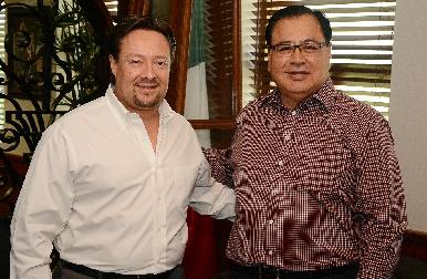 Sostiene Alcalde FFC encuentro con Presidente Municipal electo