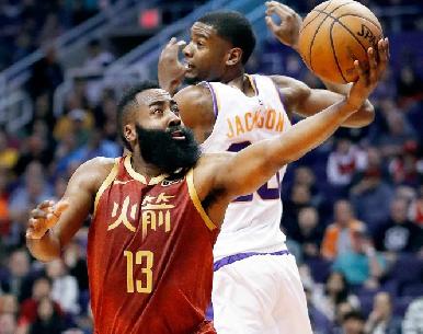 Harden sigue echando fuego