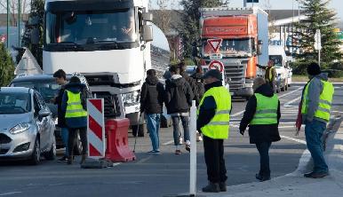Bélgica desaconseja viajar a París por “chalecos amarillos”