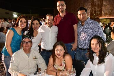 Establecen alianza Sylvana, Maloro y productores de uva