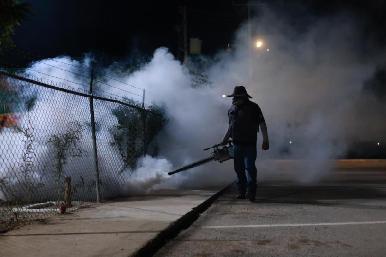 Salud Sonora fumiga más de 154 mil hectáreas contra el dengue en 283 localidades