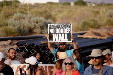 Trump visitará frontera con México este jueves