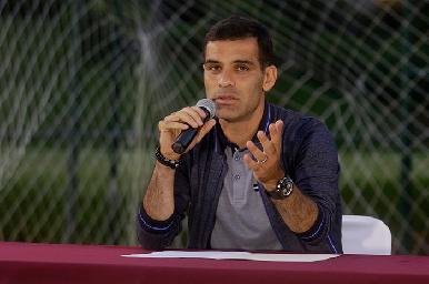 Por reglamento, congelan cuentas de Rafa Márquez y Julión