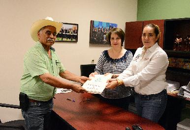 Entregan terreno para nuevo panteón de Pueblo Yaqui