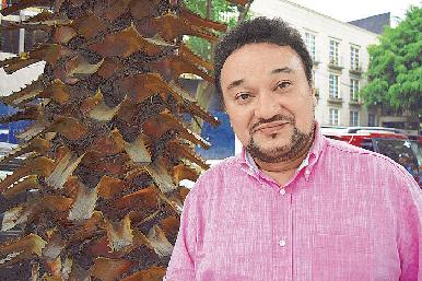 “En la ópera no hay que buscar éxito, dinero y fama, sino hacer música”: Ramón Vargas