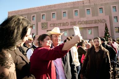 Gobernador Durazo lleva alegría y bienestar a miles de familias sonorenses con el Operativo Navideño