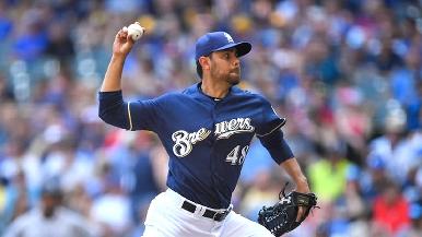 Logra Soria primer triunfo en playoffs