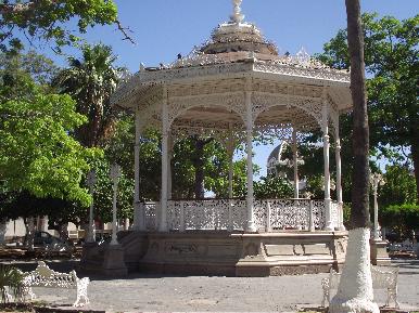 Acuerda INAH Sonora con ayuntamiento de Guaymas para preservar patrimonio cultural