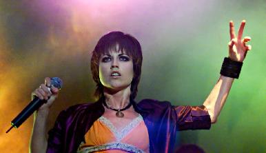 Vocalista de The Cranberries murió ahogada bajo efectos del alcohol, revela autopsia