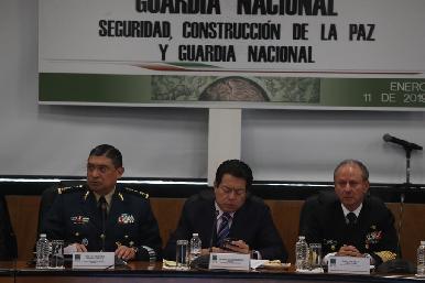 Ejército y Marina piden a legisladores confiar en Guardia Nacional