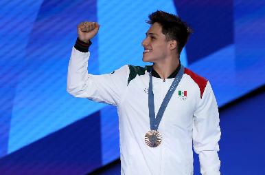 El mexicano Osmar Olvera gana bronce en trampolín de 3 metros