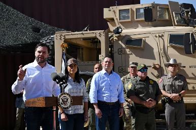 “No queremos tener una relación negativa con México”: Vicepresidente de EE.UU. en visita a la frontera