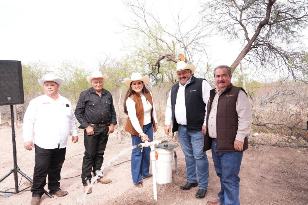 Obras de captación y distribución de agua entregadas por el Gobierno de Sonora en Rosario Tesopaco