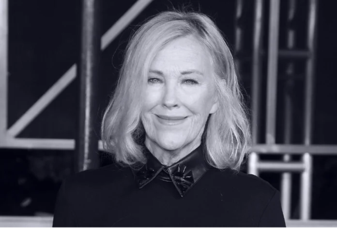 Muere Catherine O’Hara, actriz de “Mi pobre angelito” y “Schitt’s Creek”, a los 71 años en Los Ángeles tras una breve enfermedad.