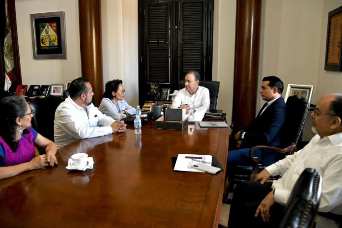 Alfonso Durazo anuncia nueva universidad en Hermosillo con autoridades educativas