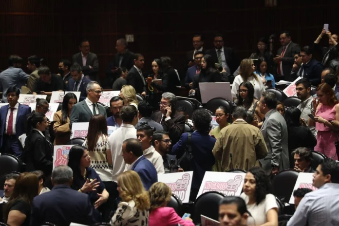Cámara de Diputados rechaza reforma electoral de Claudia Sheinbaum en San Lázaro