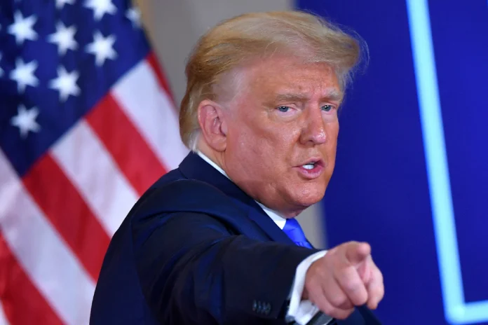 Donald Trump durante declaración sobre Irán y Partido Demócrata en Estados Unidos