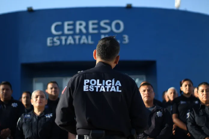 Funcionarios del sistema penitenciario federal tras cambios en examen de control de confianza publicado en DOF