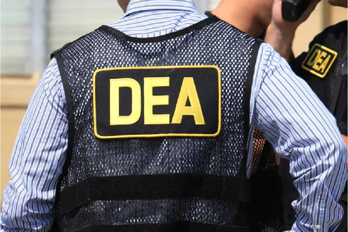 Agentes de la DEA bajo investigación por corrupción y vínculos con narcotráfico