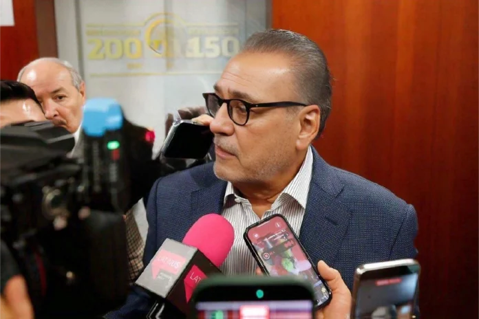 Beltrones pide revisar acuerdos con EU y acusa “simulación” en el INE