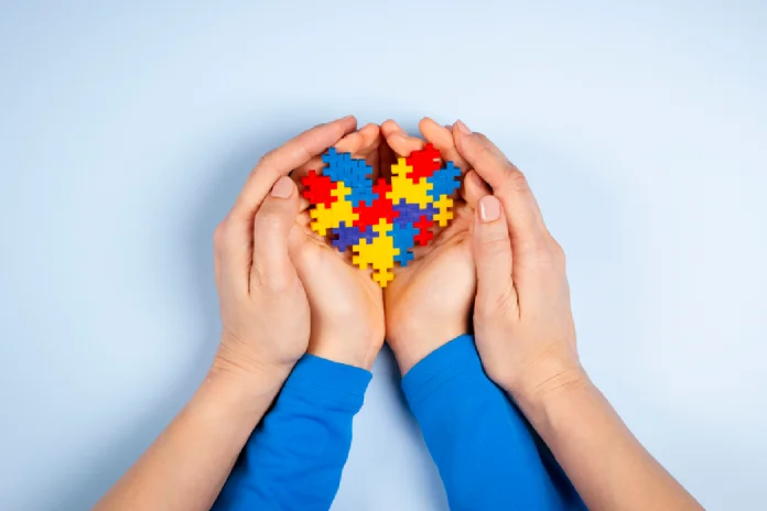 Iluminación azul por el Día Mundial de Concienciación sobre el Autismo 2026