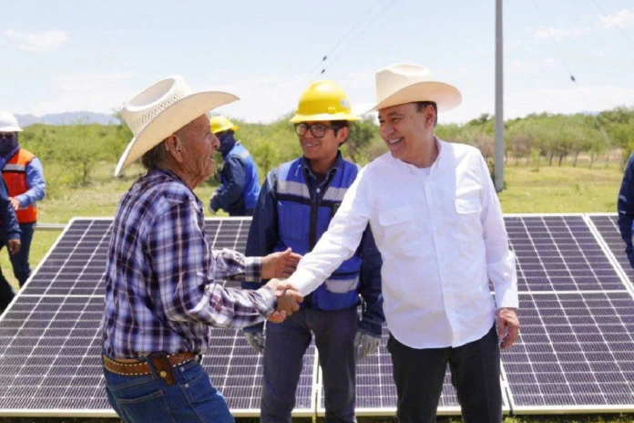 Paneles solares en viviendas de Hermosillo programa Techos Solares para el Bienestar Sonora