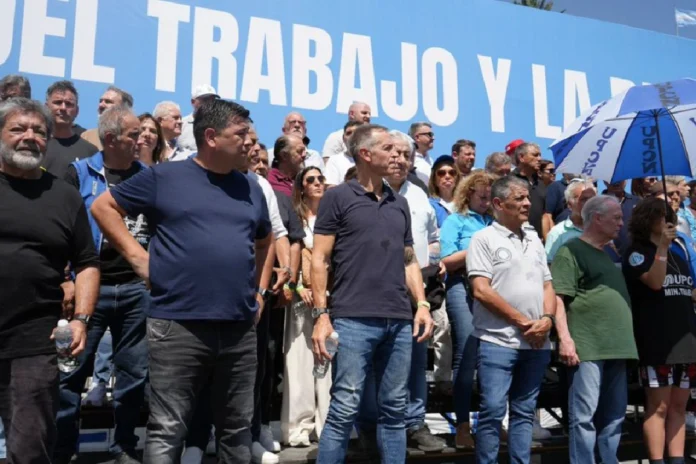 Protesta de la CGT en Plaza de Mayo contra el gobierno de Javier Milei