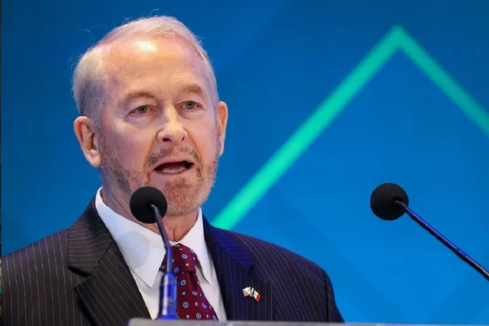 Ronald Johnson anuncia ofensiva anticorrupción contra políticos en México