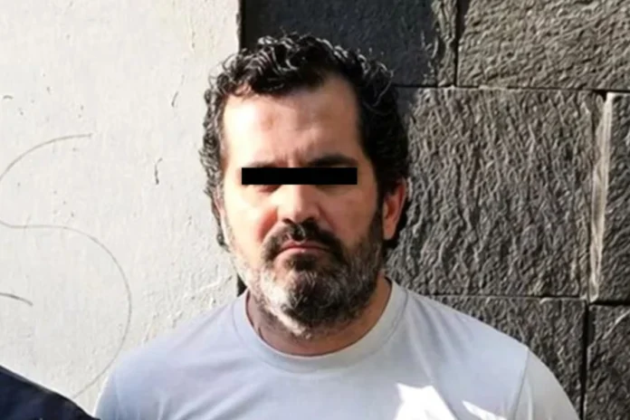La Fiscalía investiga una presunta red de corrupción y tráfico de hidrocarburos tras detectar operaciones financieras que superan ampliamente los ingresos oficiales del excontralmirante.