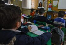 “México no cabe en un solo calendario”: SEP abre debate escolar