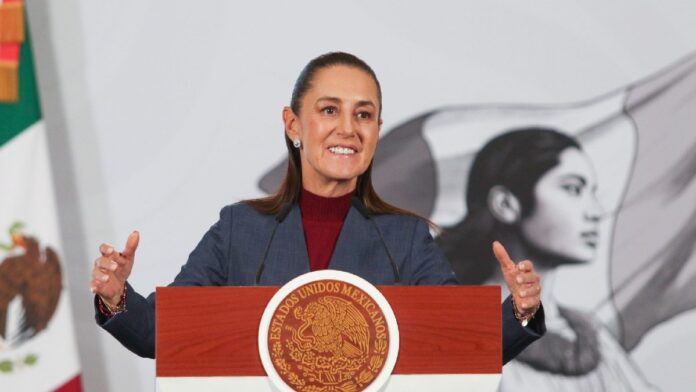 Claudia Sheinbaum durante el anuncio de la inversión para la construcción de hospitales en México.