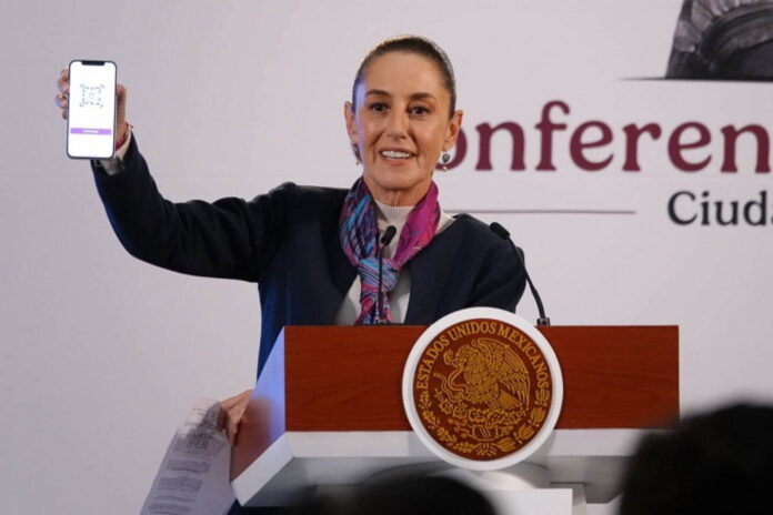 Claudia Sheinbaum defiende registro obligatorio de líneas telefónicas en México