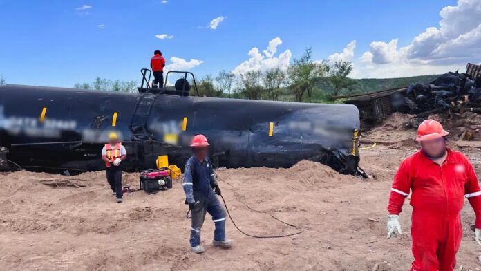 Zona del derrame de hidrosulfuro de sodio en Naco, Sonora, que mantiene bajo monitoreo a autoridades de México y Estados Unidos.