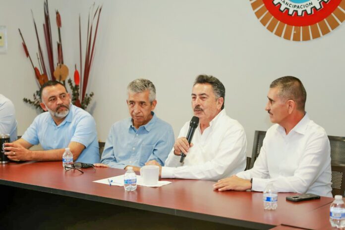 Javier Lamarque se reúne con dirigentes de la CTM Sonora rumbo a encuesta de la 4T