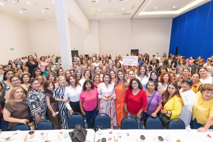 Lorenia Valles destaca participación de las mujeres durante encuentro en Cajeme Sonora