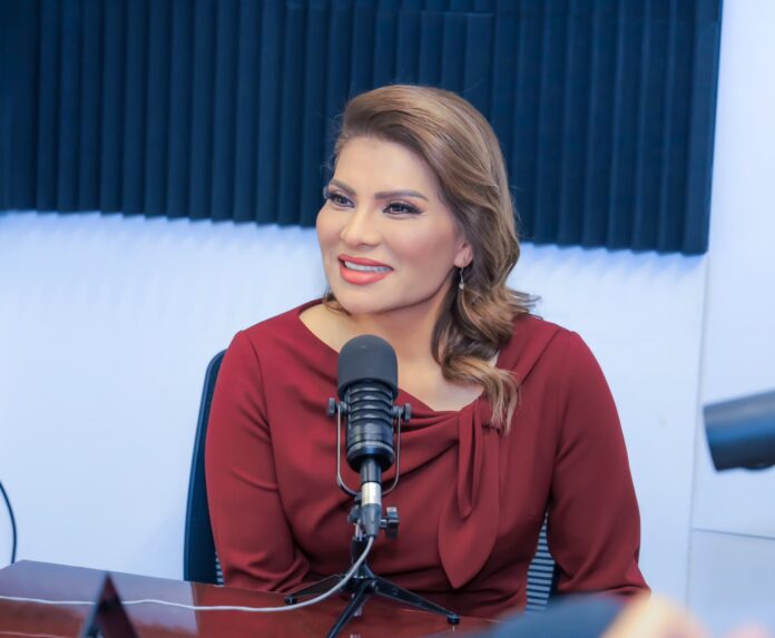 Lorenia Valles celebra reapertura de exportaciones de ganado de Sonora a Estados Unidos