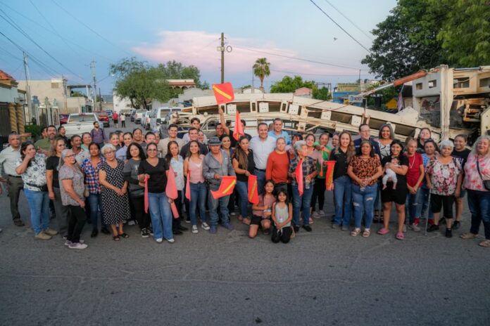 Toño Astiazarán encabeza arranque de recarpeteo en la calle Lázaro Mercado de Hermosillo