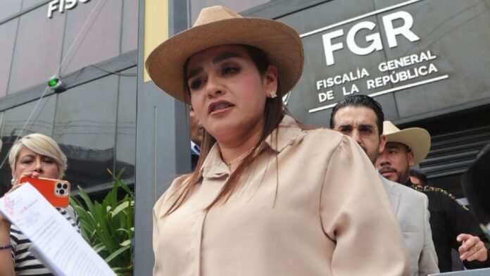 Recia Quiroz solicita intervención de la FGR en el caso Carlos Manzo