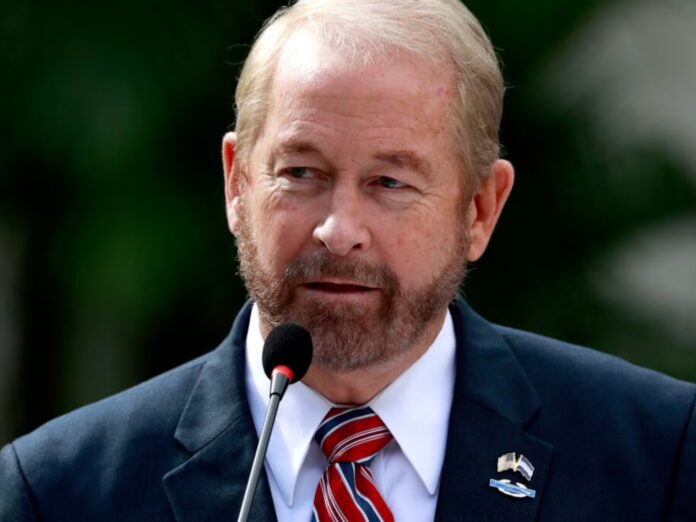 Ronald Johnson habla de la estrategia de México y Estados Unidos contra las finanzas de los cárteles