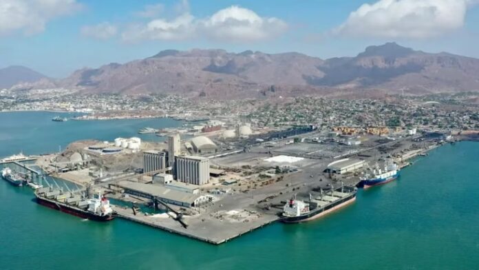 Megaproyectos de gas natural en Guaymas y Puerto Libertad enfrentan litigios ambientales