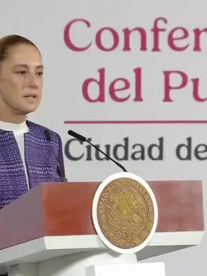 Sheinbaum pide resolver reclamos del personal del IMSS Desabasto de medicamentos, prestaciones pendientes y aumento salarial están entre los asuntos señalados por la presidenta. Zoé Robledo deberá atender el tema salarial con el sindicato. 📹Radio Formula #SonoraHoy